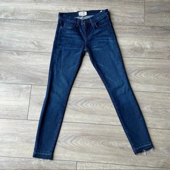 Current/Elliott Stiletto Released Hem Skinny Jeans - Picture 3 of 15